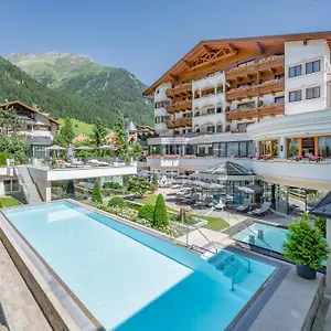 Trofana Royal 5 Отель